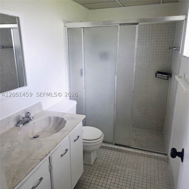 Building Photo - 7412 SW 105th Pl