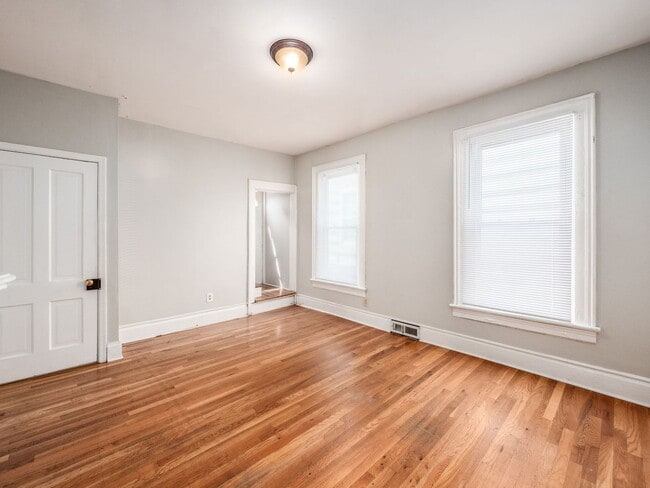 Building Photo - 193 E 2nd Ave