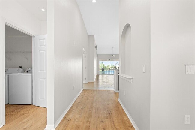 Building Photo - 7187 Boca Grove Pl