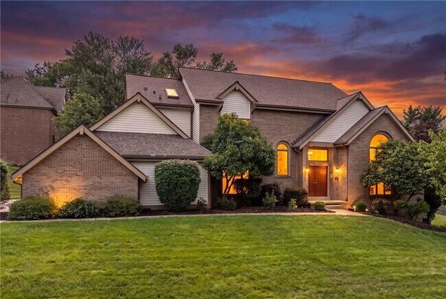 Building Photo - 2501 Birchwood Ct
