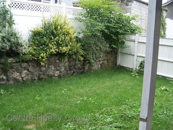 Building Photo - 58 Creeley Rd
