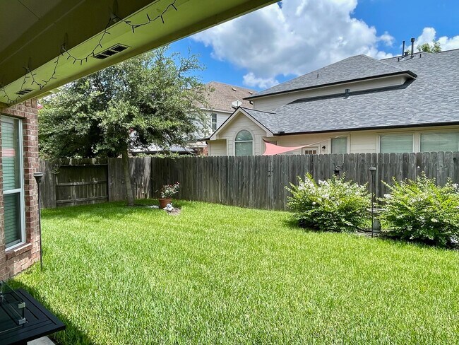 Building Photo - 29806 S Legends Village Cir