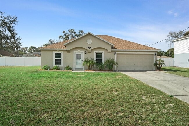 Building Photo - 12255 Linden Dr