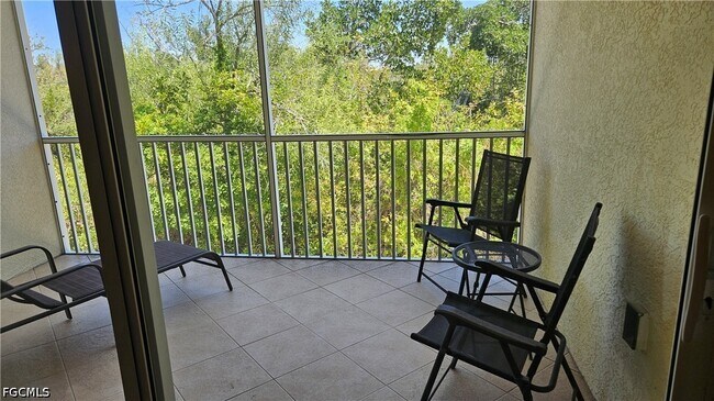 Building Photo - 14501 Abaco Lakes Dr