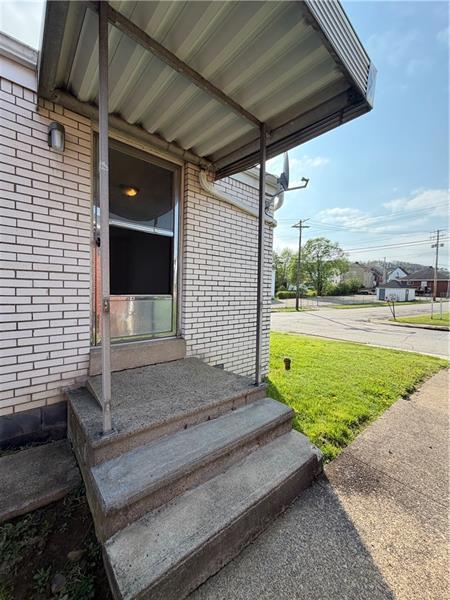 Building Photo - 2000 McMinn St