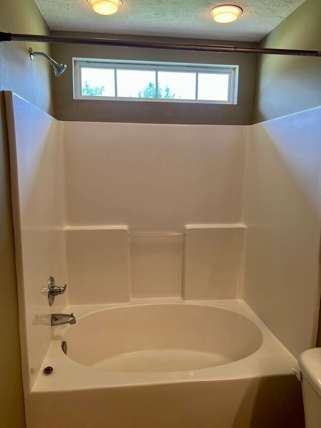 Building Photo - 1030 Coral Drive