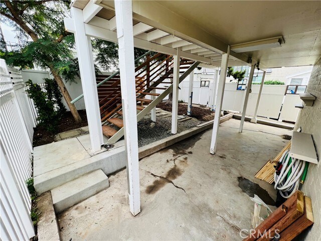 Building Photo - 2521 Seaview Ave