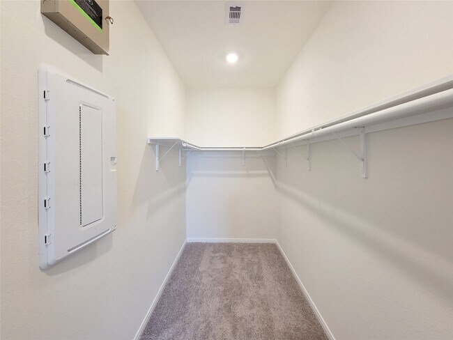 Building Photo - 2809 Cordova Hl Dr