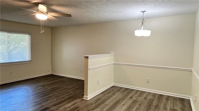 Building Photo - 322 Powder Springs St