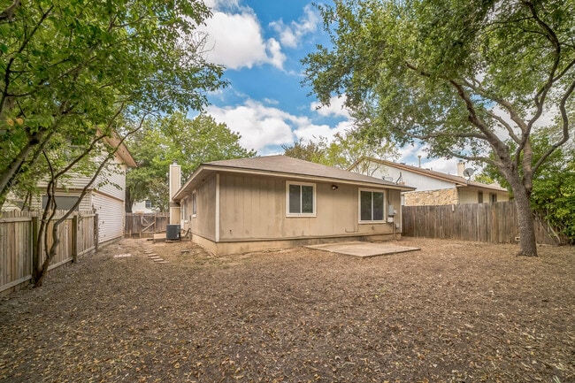 Building Photo - 13711 Letti Ln