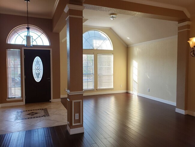 Building Photo - Frisco, 4 beds house -Located next Main st...