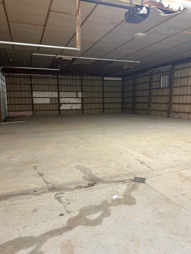 Building Photo - 2859 125th Ave