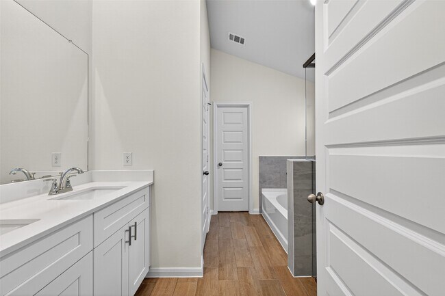 Building Photo - 21703 Cypress Trellis Dr