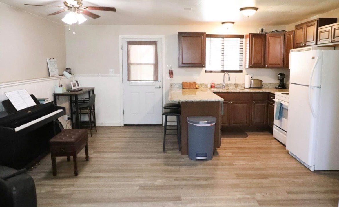 Building Photo - 1340 W 450 N