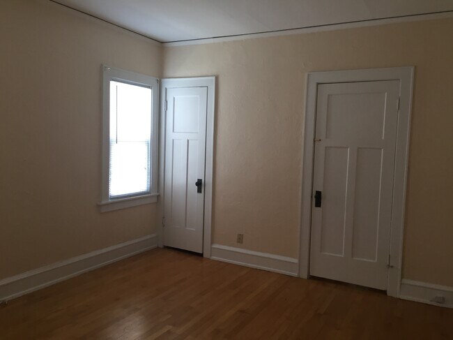 Building Photo - 3469 N Cramer St