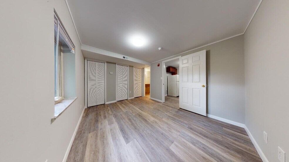 Building Photo - The Village Apartments
