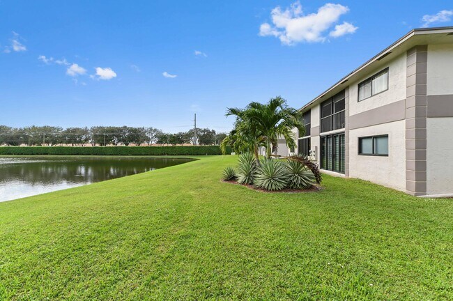 Building Photo - 15144 Ashland St