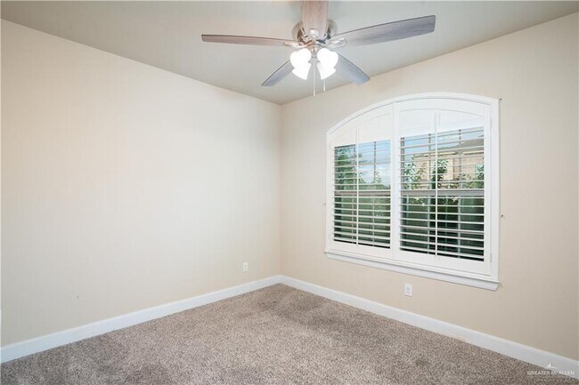 Building Photo - 36 Santa Inez St