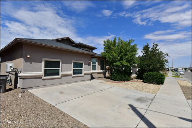 Building Photo - 4913 Adrian Campos St