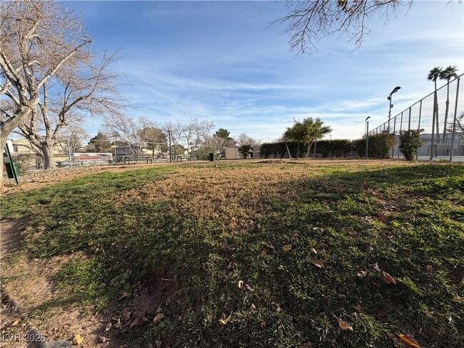 Building Photo - 4734 Roberta St