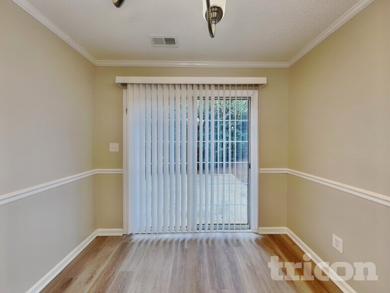 Building Photo - 1240 Bacardi Ct