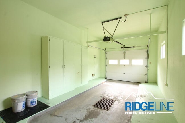 Building Photo - 2105 9th Ave S