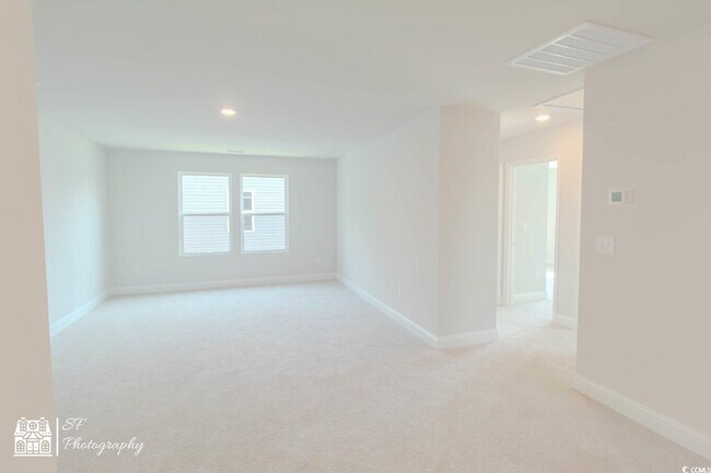 Building Photo - 441 Waterend Dr