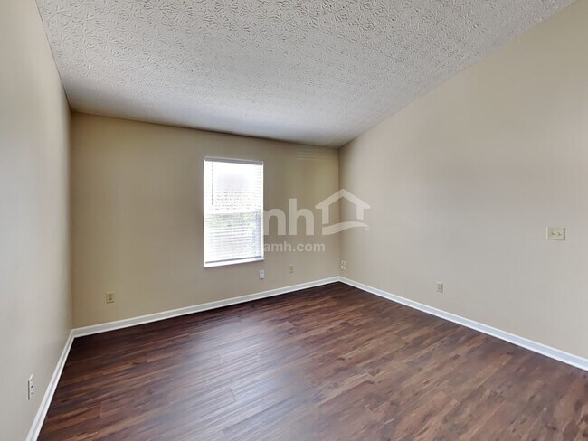 Building Photo - 2967 Wallcrest Blvd