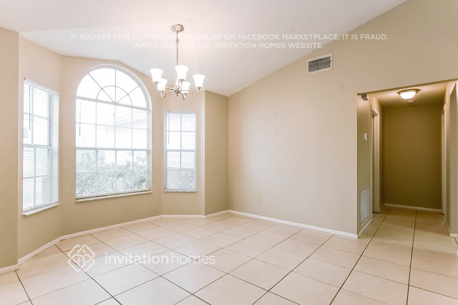 Building Photo - 282 Lake Doe Blvd