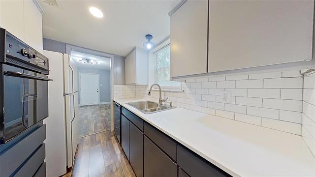 Building Photo - 6321 Walraven Cir