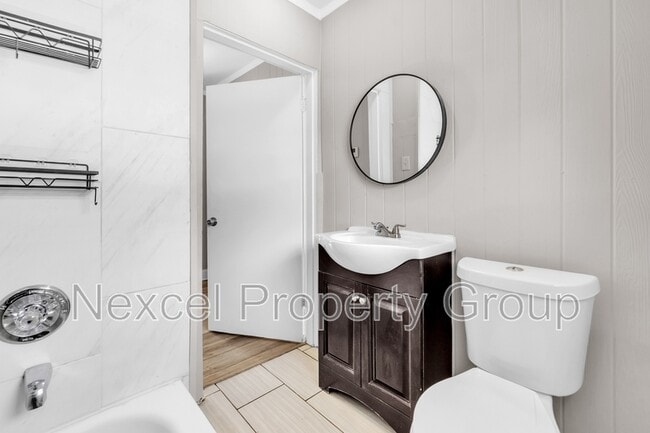 Building Photo - 580 Josephine St