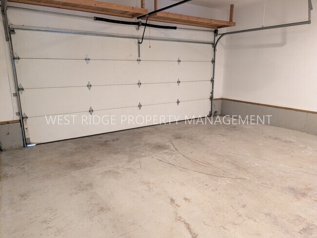 Building Photo - 6154 NW Sickle Terrace