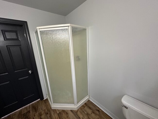 Building Photo - 939 Cunningham-