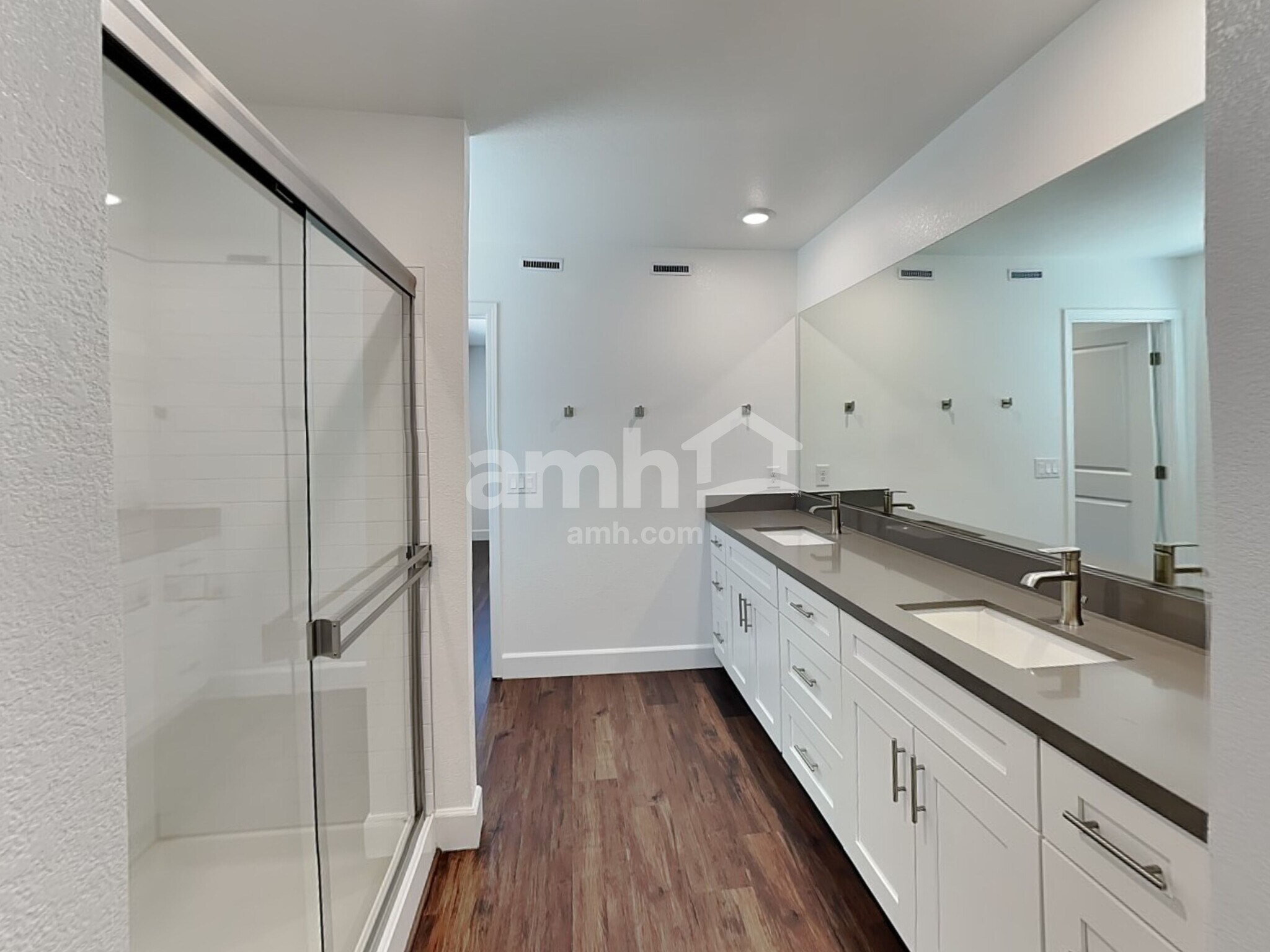 Building Photo - 10324 Beaver Tail St