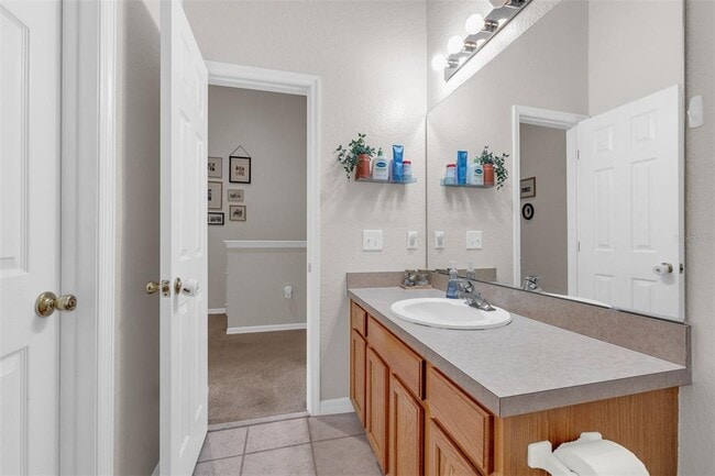 Building Photo - 1278 N Fairway Dr