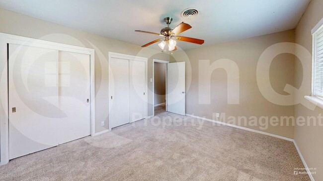 Building Photo - 1511 University Dr
