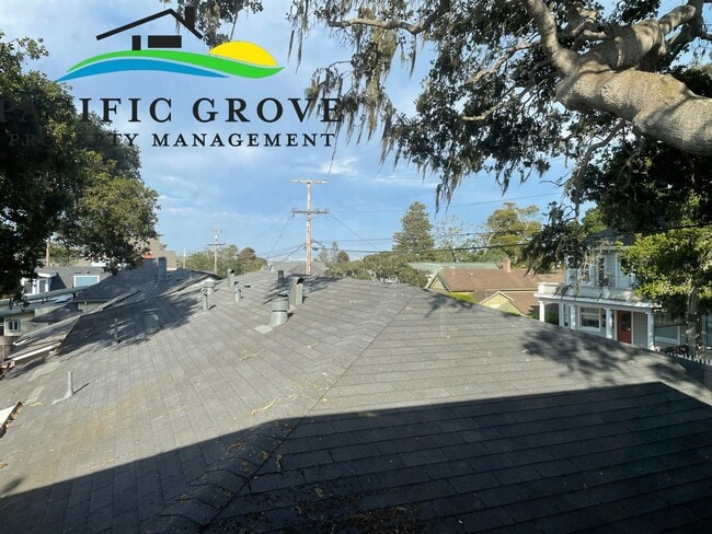 Building Photo - Available Soon! Two Bedroom with Bonus Room in Pacific Grove!