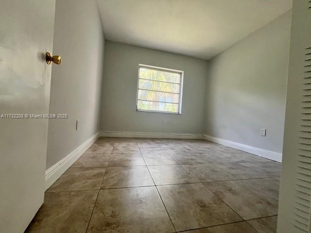 Building Photo - 15888 SW 95th Ave