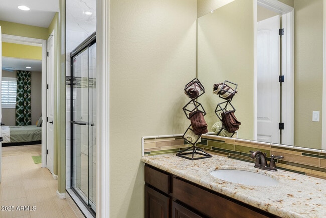 Building Photo - 3615 E Cassia Ln