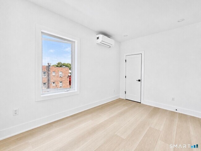 Building Photo - 77 Ely Ave