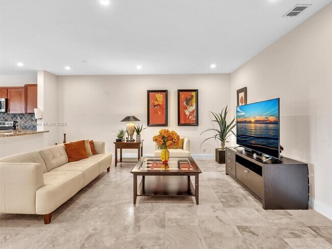 Building Photo - 6538 Via Regina