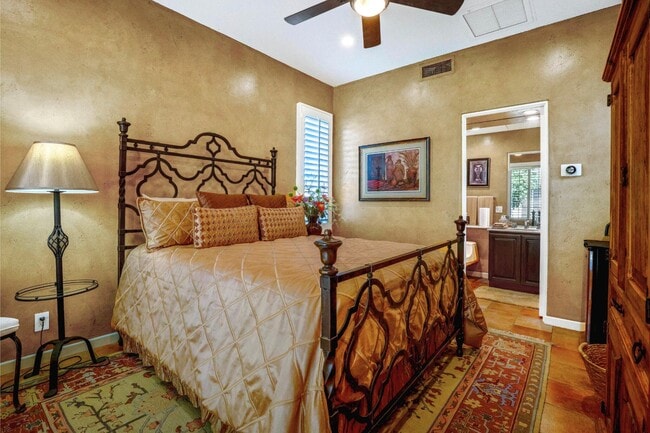 Building Photo - 280 Gold Canyon Dr