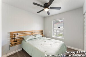 Building Photo - 7210 Cloverfield Ln