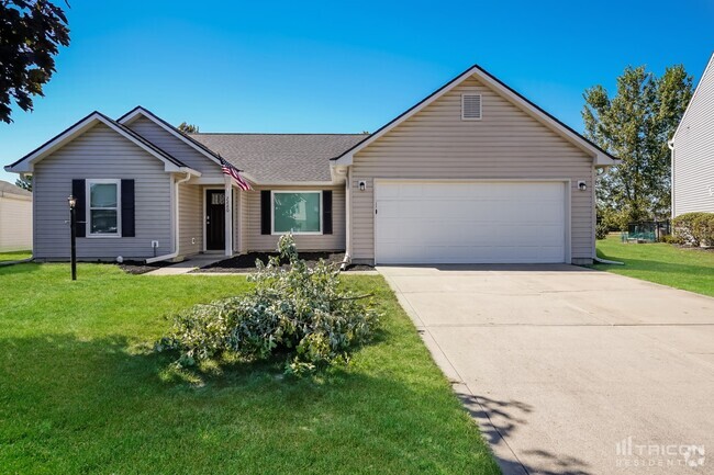 Building Photo - 2880 Lakestream Dr
