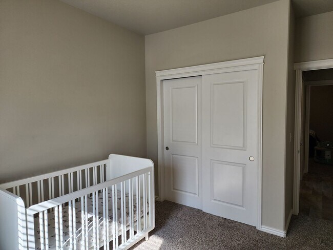 Building Photo - Beautiful, Immaculate Home in Northwest Tw...