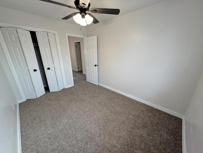 Building Photo - 851 Denver St