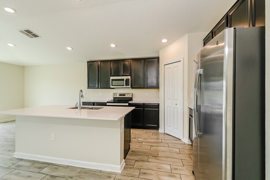 Building Photo - 522 Patton Lp