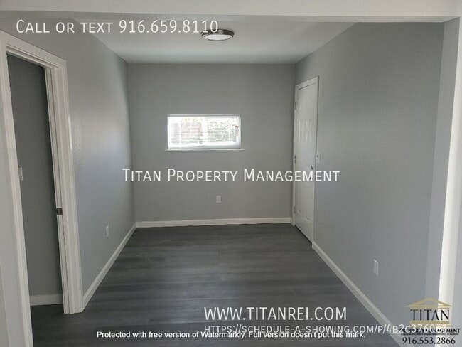 Building Photo - 7800 50th Ave