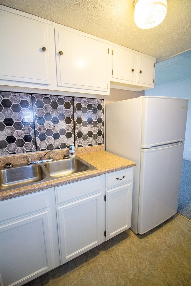 Building Photo - Culpepper Drive Apartments