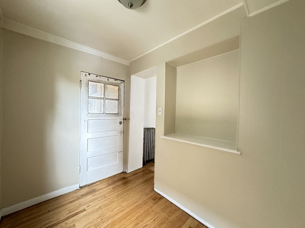Building Photo - 4409 N Kenneth Ave